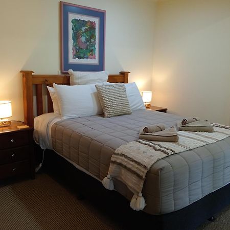 Taranaki Experience Apartment New Plymouth Bagian luar foto